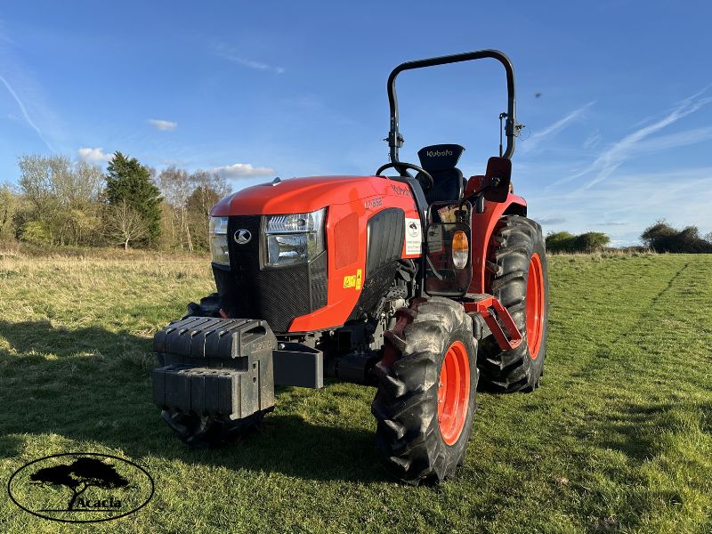 Kubota L1-552 Compact Tractor with Agricultural Tyres