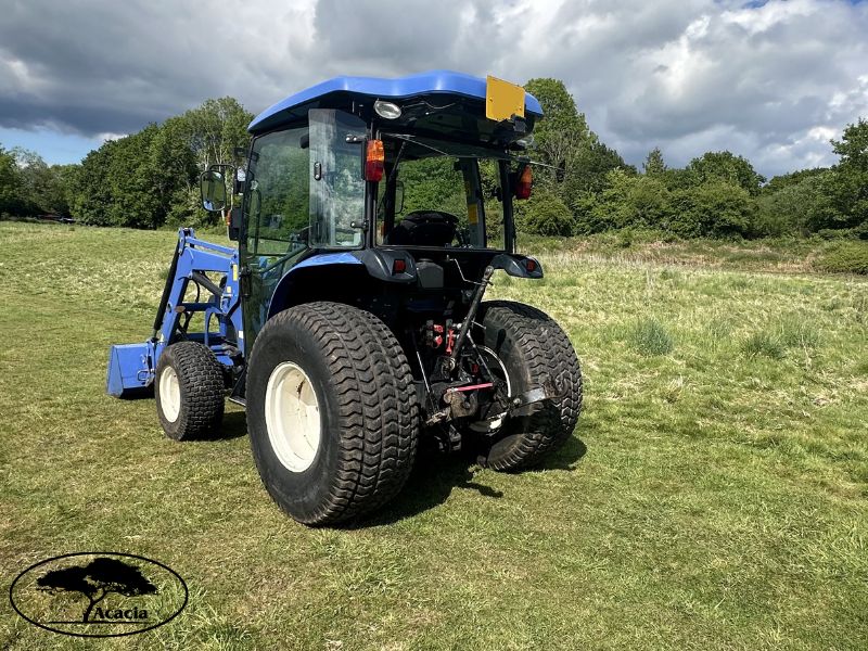 49Hp Iseki TG6490IQ Cabbed with Loader Hire