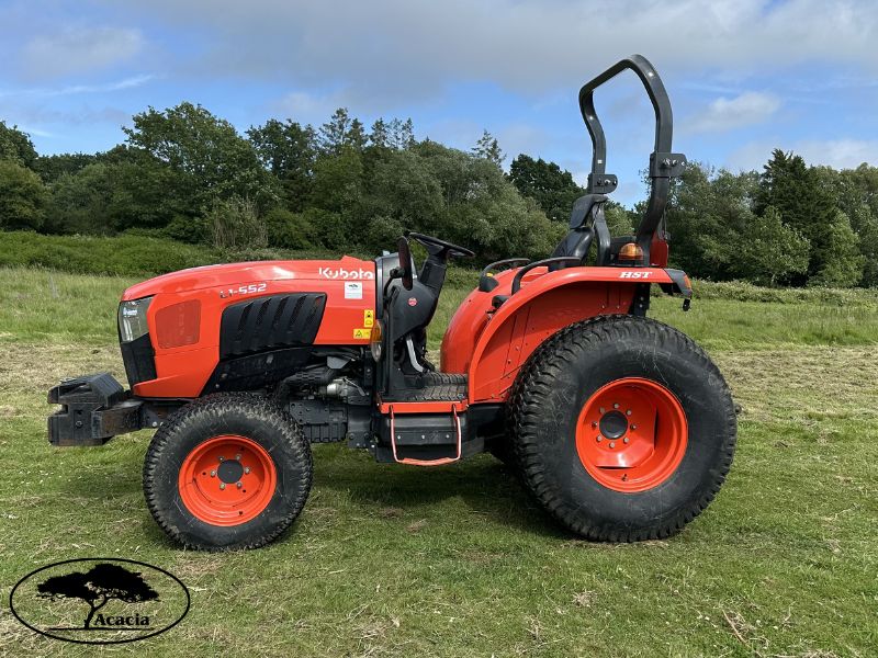 Kubota L1-552 Compact Tractor with Grass Tyres